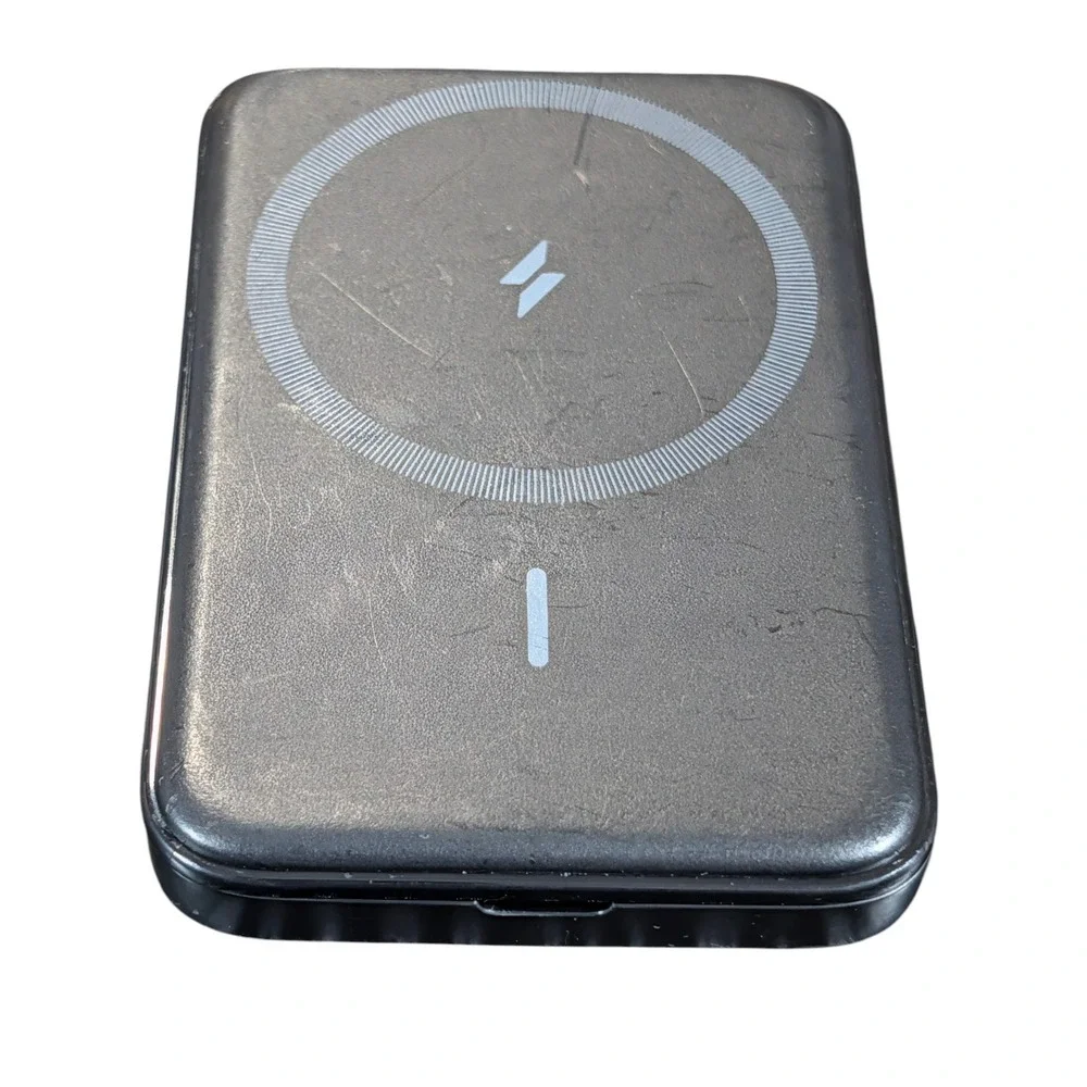 Cc6U Anker MagGo 5000mAh Magnetic Wireless Portable Charger W/Stand A1618 BLK‎